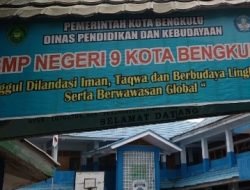 Ala MMA Siswi SMP KOTA Bengkulu Ber Duel