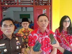HBA 63,Bersama PSMTI, Kejaksaan Tinggi Berbagi Dengan Kakek Nenek