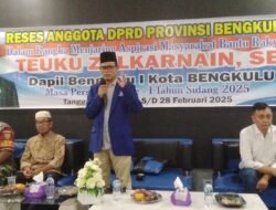 Sosialisasi Sekolah Bebas Biaya,Teuku Zulkarnain  Diteror