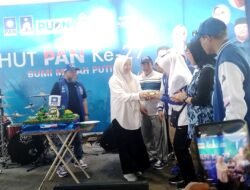 Potongan Tumpeng Untuk Senior dan Ketua PUAN PAN