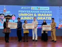 Bank Bengkulu Serahkan Reward Wajib Pajak