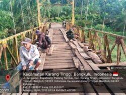 Rehab Jembatan Perintis Garuda,TNI dan Warga Kebut Pengerjaan