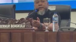 Helmi Hasan Nunaikan Ibadah Haji,Kaum Pembenci Malah Menghujat