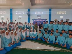 Materi Wawasan Kebangsaan pada Program TMMD ke-130 Kodim 0407/Kota Bengkulu Bina Mental Ideologi Remaja