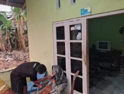Warga Laka,Anggota Satgas TMMD ke-130 Kodim 0407/Kota Bengkulu Bantu Evakuasi Korban 
