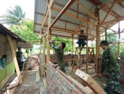 Pastikan RTLH Dilengkapi MCK Dansatgas TMMD ke-130 Kodim 0407/Kota Bengkulu Cek Lapangan